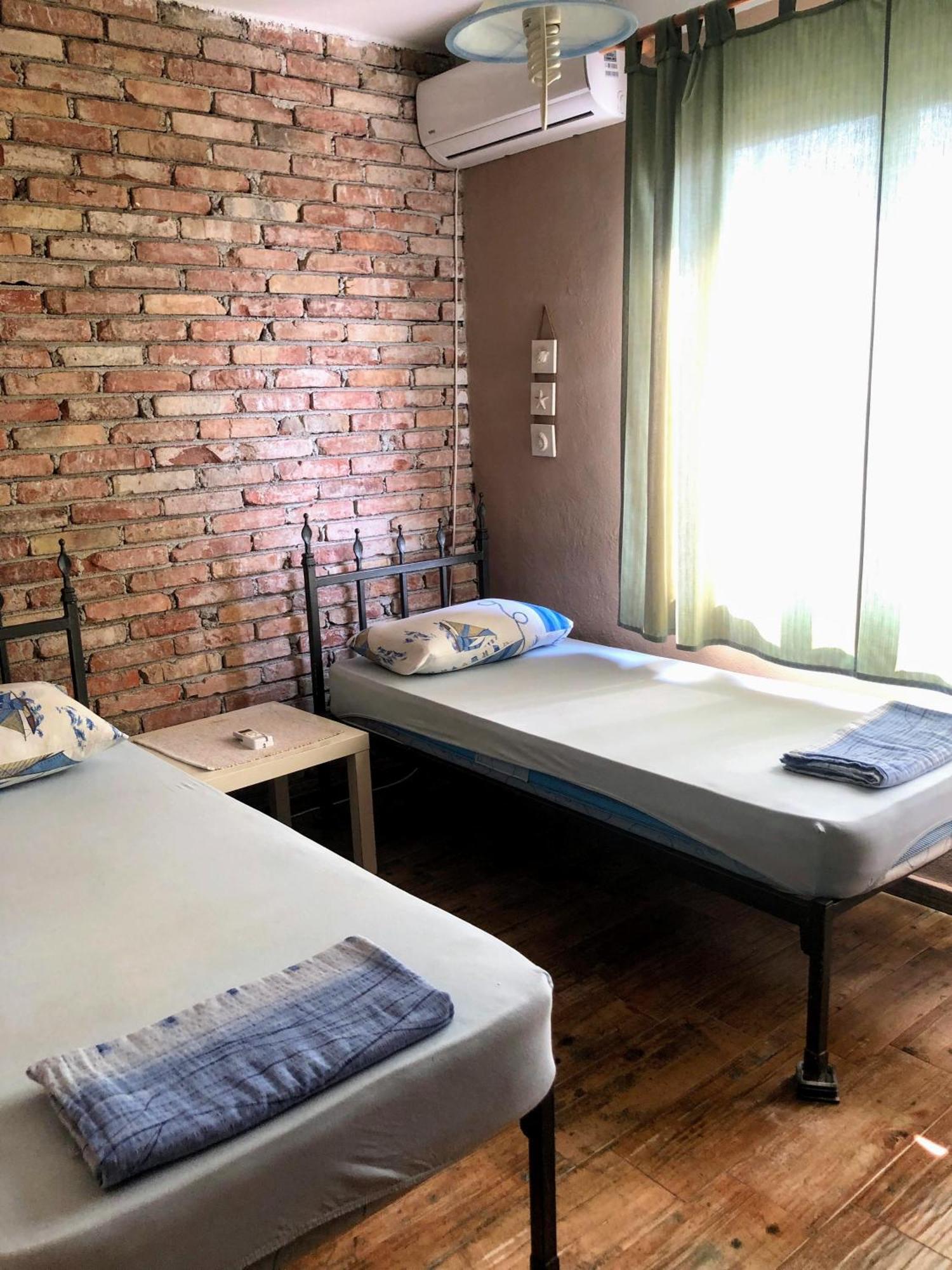 Hostel Anton Tivat Luaran gambar