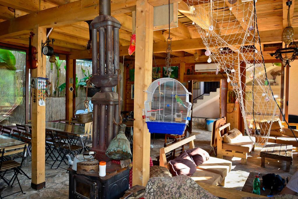 Hostel Anton Tivat Luaran gambar