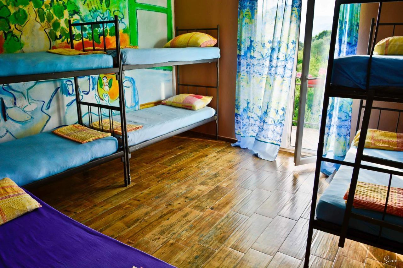 Hostel Anton Tivat Bilik gambar